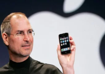 Steve Jobs là ai? Tiểu sử CEO của Apple và hành trình thay đổi thế giới công nghệ