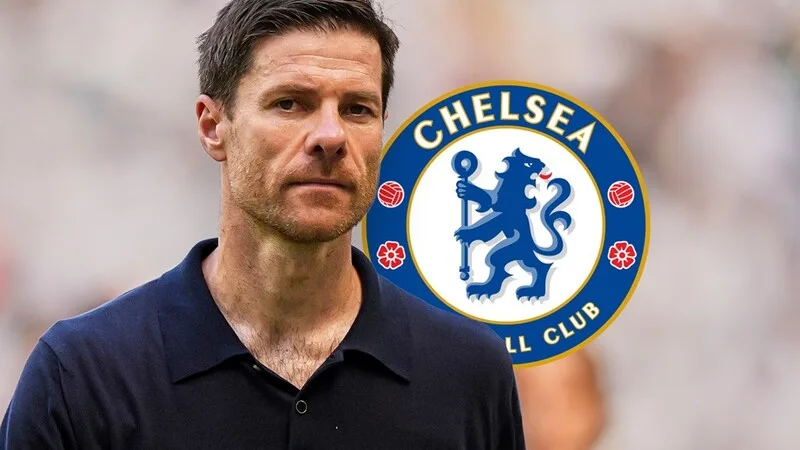 Xabi Alonso đứng trước áp lực phải nhanh chóng đưa Chelsea trở lại cuộc đua danh hiệu và duy trì sự ổn định.